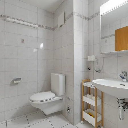 Nid Douillet Aux Bains De Saillon