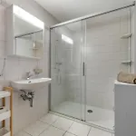 Nid Douillet Aux Bains De *